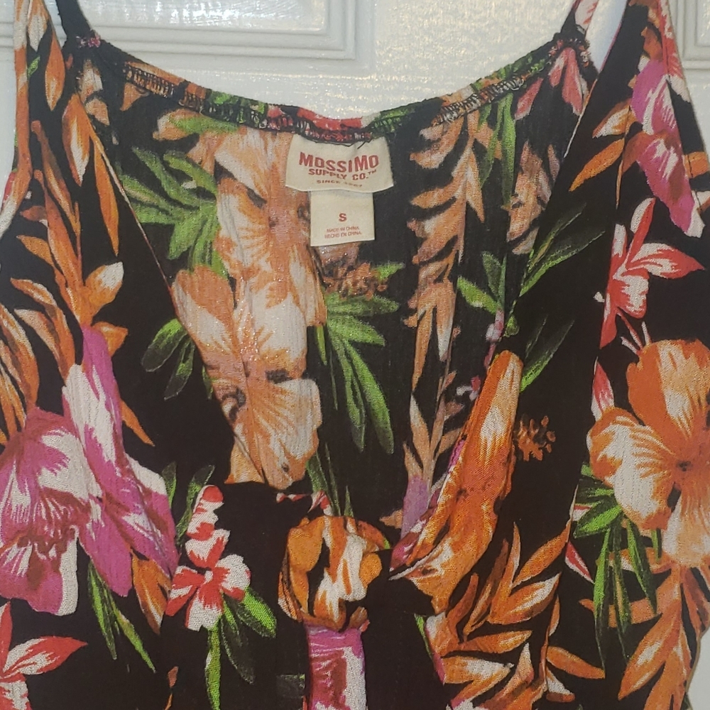 Romper - Picture 2 of 2
